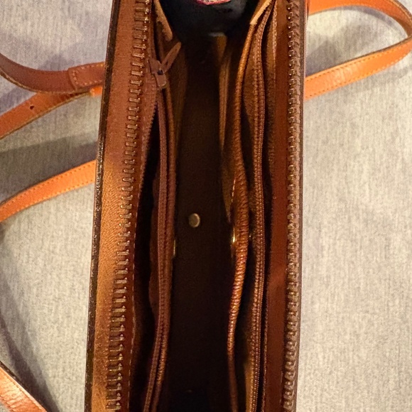 Vintage Dooney & Burke Bag - Picture 10 of 11